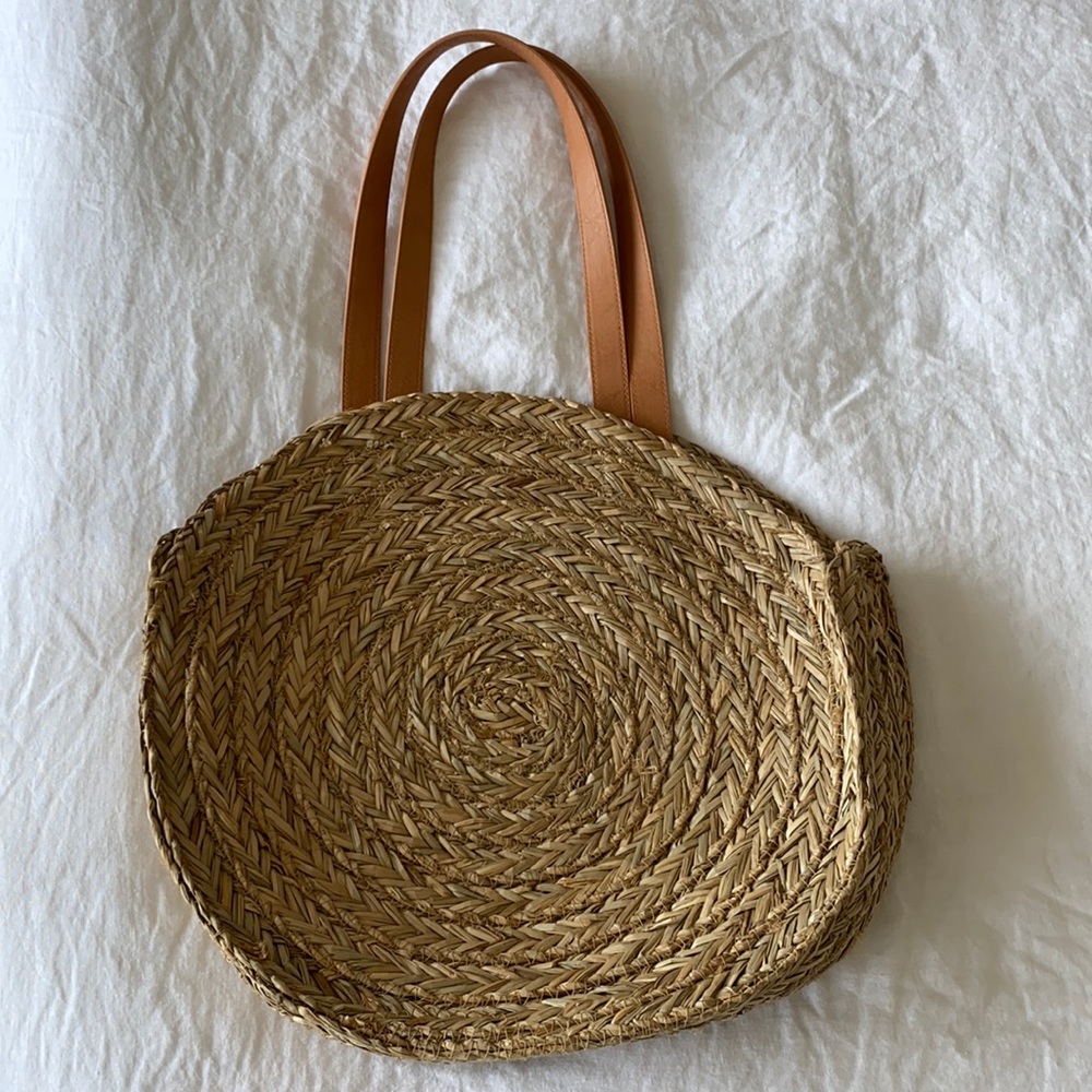 Target straw tote handbag